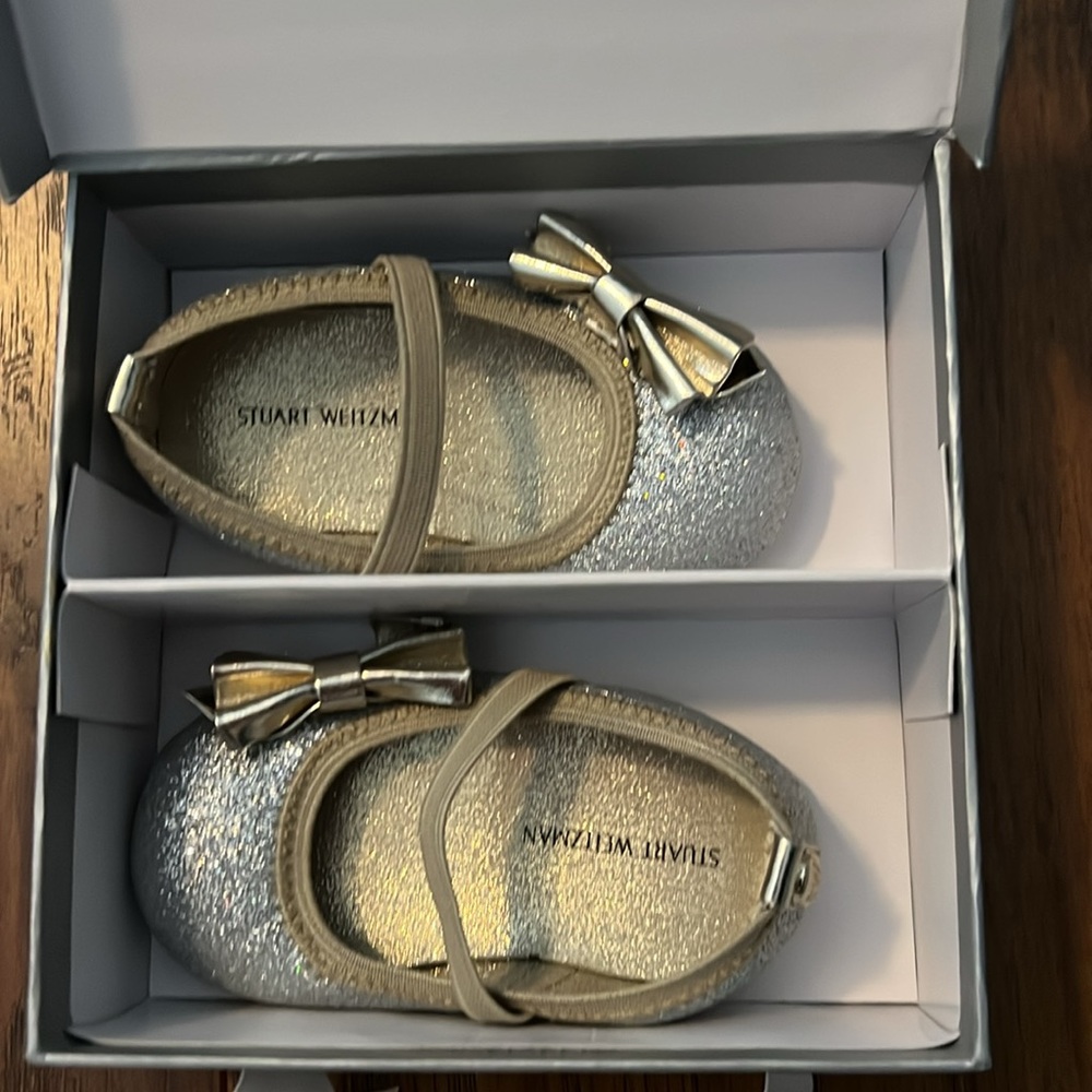 NWT Stewart Weitzman baby Pali Gabby shoes.